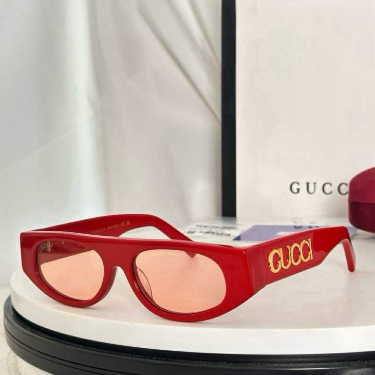 Picture of Gucci Sunglasses _SKUfw79480290fw
